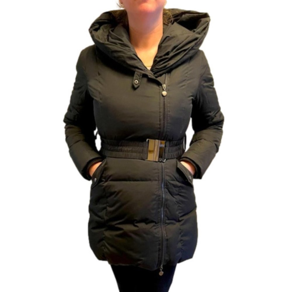 Ellabee Down-FIlled Black & Belted Jacket Size Medium